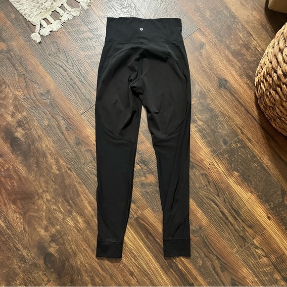 Lululemon Leggings/Pants Mesh Back Black Size 8 - Picture 1 of 8